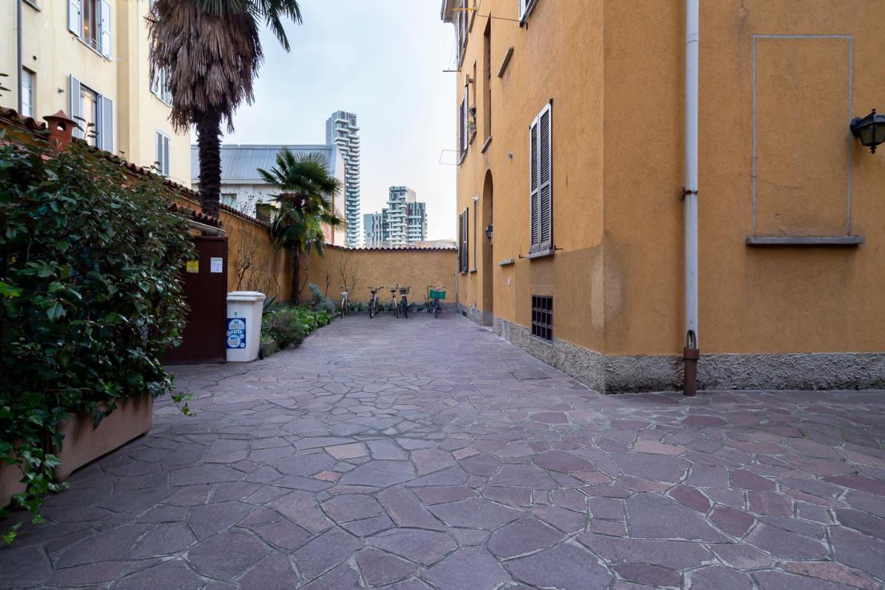 Flat In Isola De Castillia 22 Milano Exterior foto